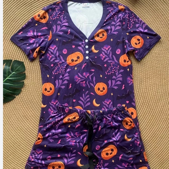 Shirley & Stone Purple Pumpkin‎ Short With Short Sleeve Pajama Set Size Large - Picture 4 of 4